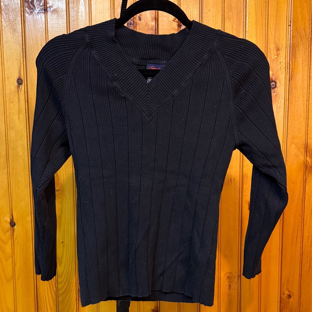 Bill Blass Black Ribbed 3/4 Length Long Sleeve Top